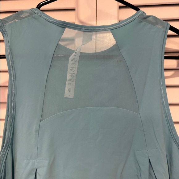 Lululemon Sculpt Cropped Tank - Picture 6 of 6